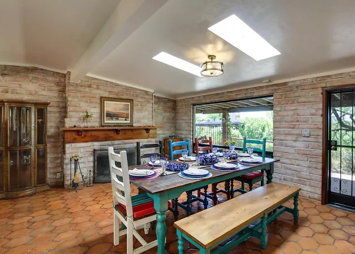 Holiday home Eclectic 2 Mi To Saguaro National Park Tucson