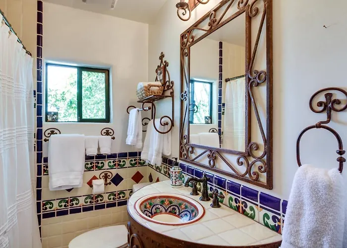 Holiday home Eclectic 2 Mi To Saguaro National Park *