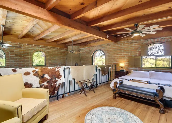 Holiday home Eclectic 2 Mi To Saguaro National Park *