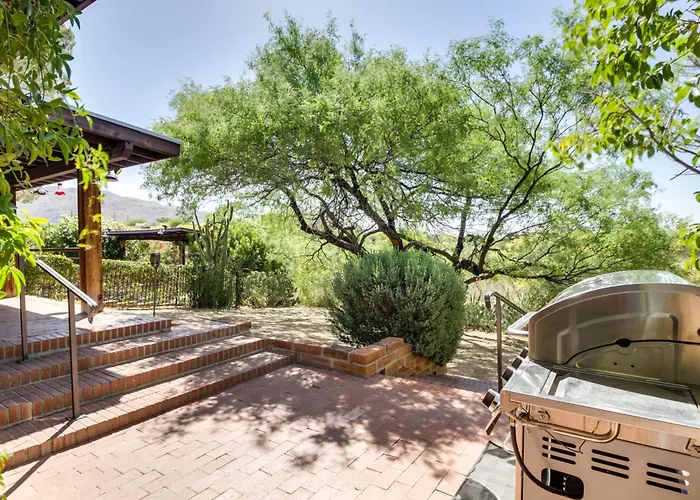 Holiday home Eclectic 2 Mi To Saguaro National Park *